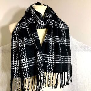 Cashmere Feel Black & White Plaid Scarf